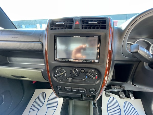 Used Suzuki Jimny 2015 for sale - 76181638: Photo 11