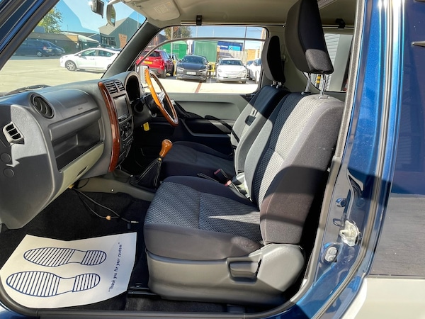 Used Suzuki Jimny 2015 for sale - 76181638: Photo 12