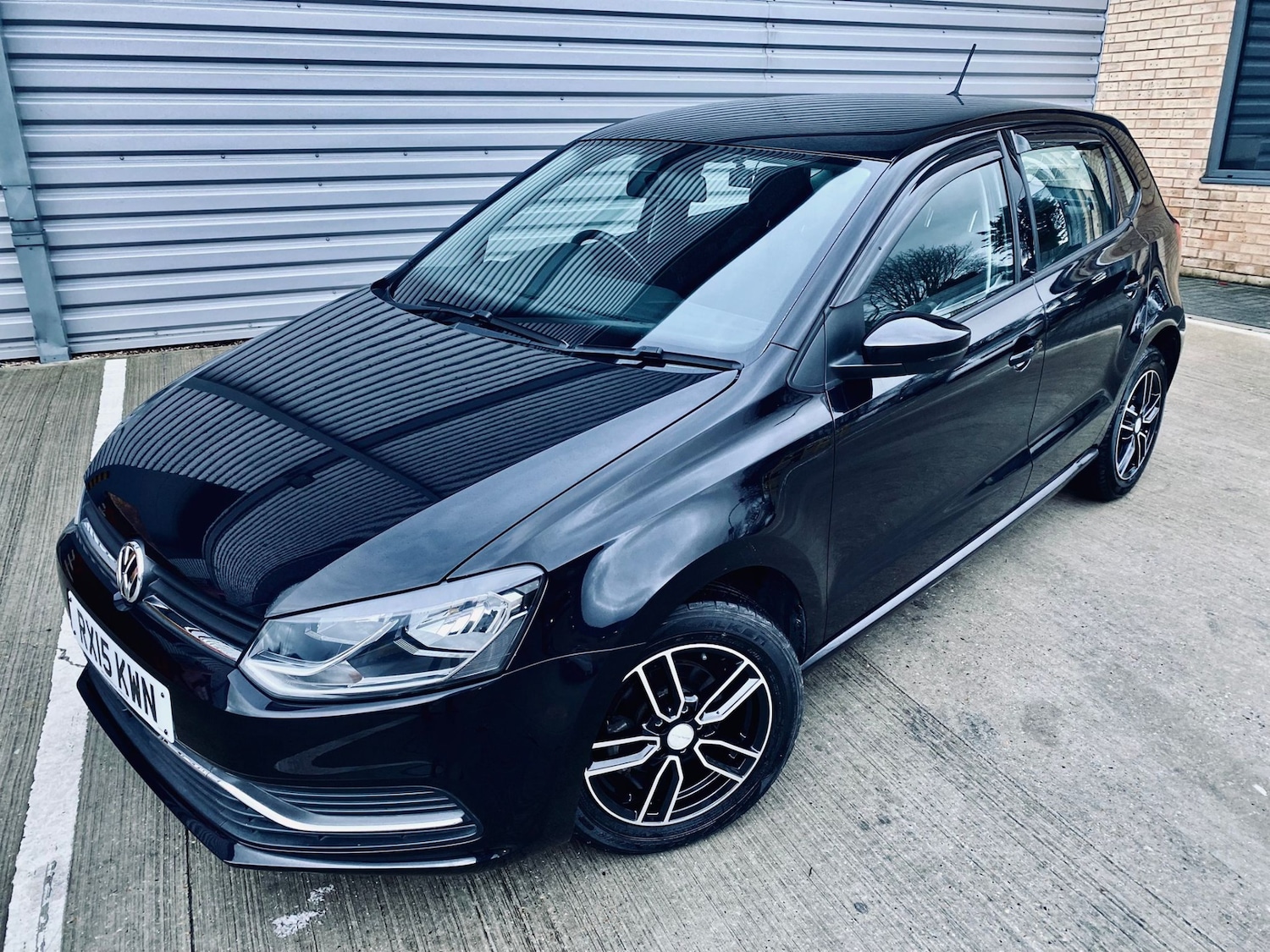 Used Volkswagen Polo 2015 for sale - 76941674: Photo 22