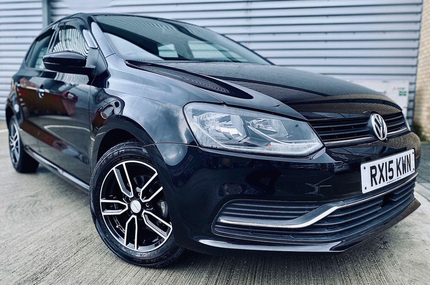 Used Volkswagen Polo 2015 for sale - 76941674: Photo 24