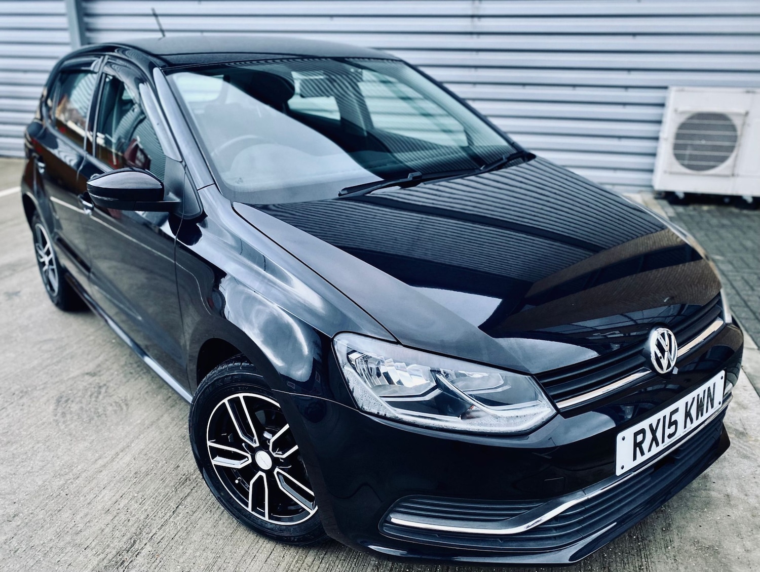 Used Volkswagen Polo 2015 for sale - 76941674: Photo 27