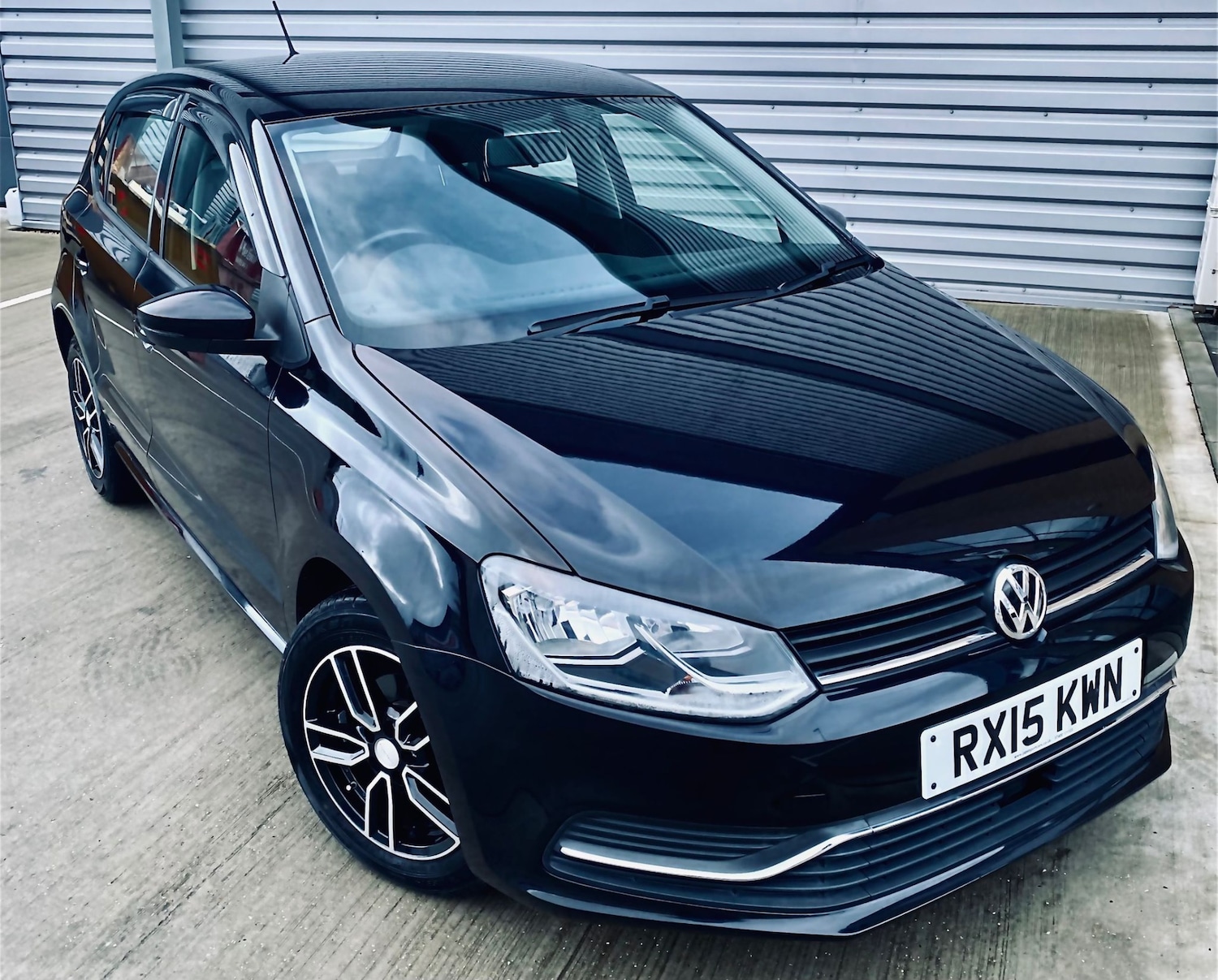 Used Volkswagen Polo 2015 for sale - 76941674: Photo 28