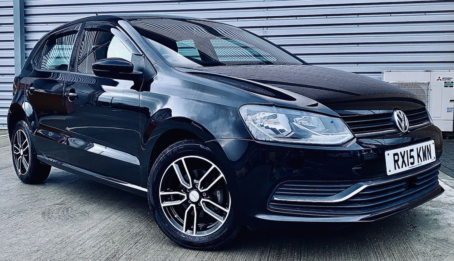 Used Volkswagen Polo 2015 for sale - 76941674: Photo 32