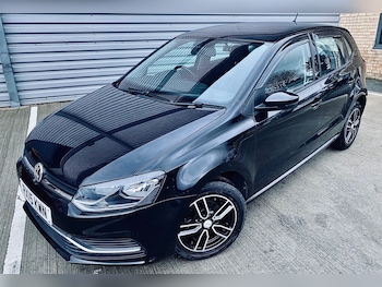 Used Volkswagen Polo 2015 for sale - 76941674: Photo