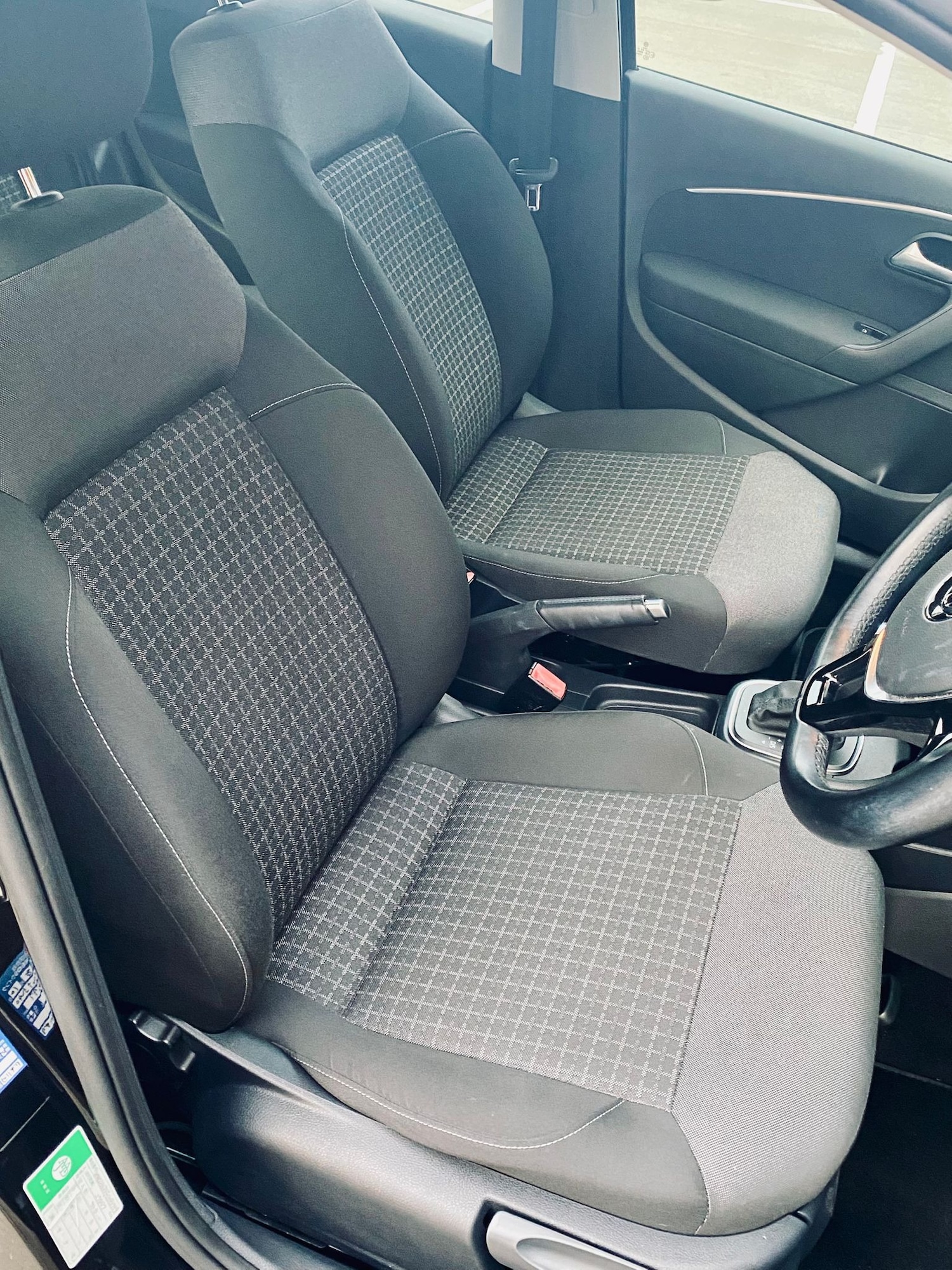 Used Volkswagen Polo 2015 for sale - 76941674: Photo 47