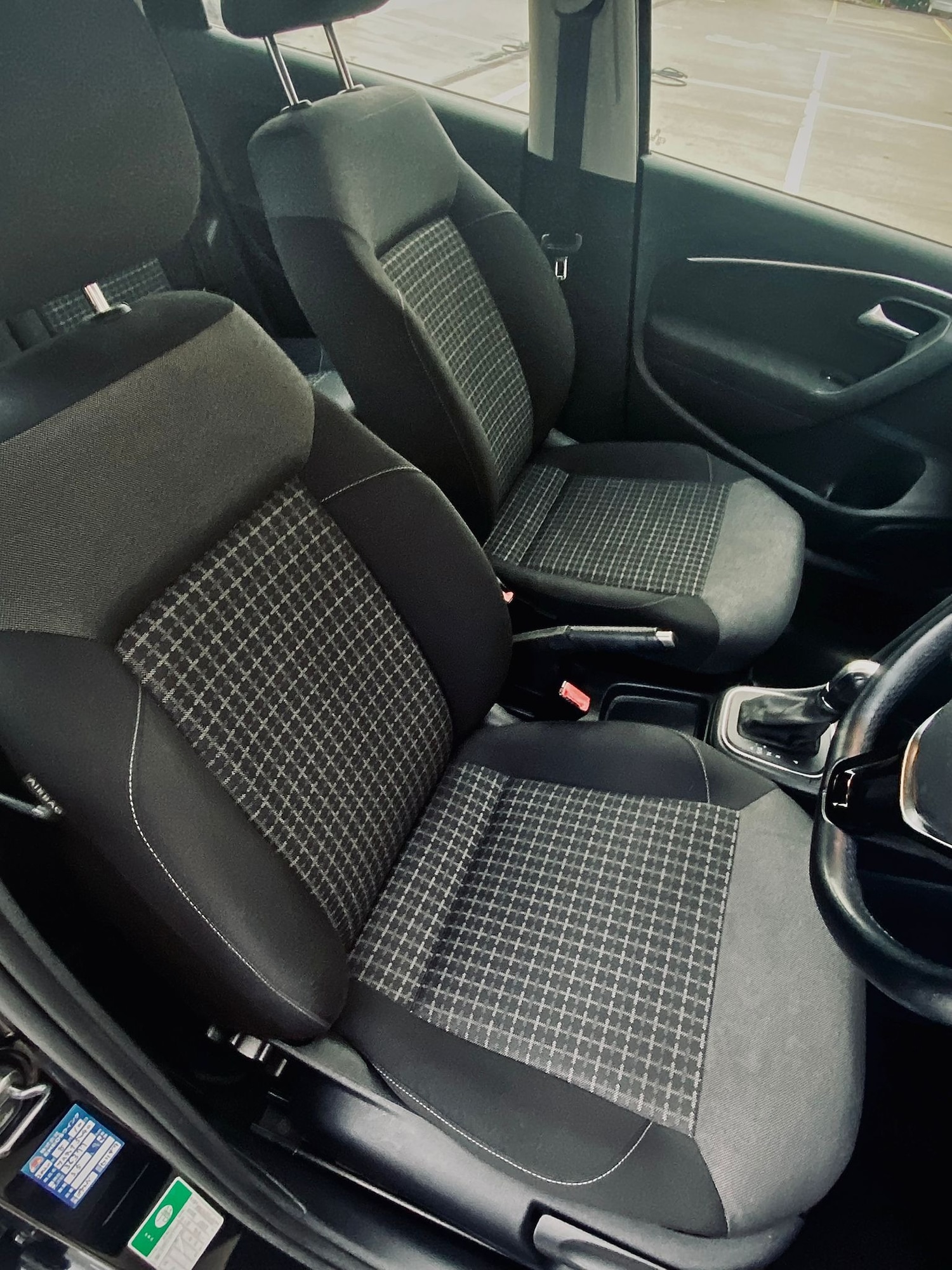 Used Volkswagen Polo 2015 for sale - 76941674: Photo 53