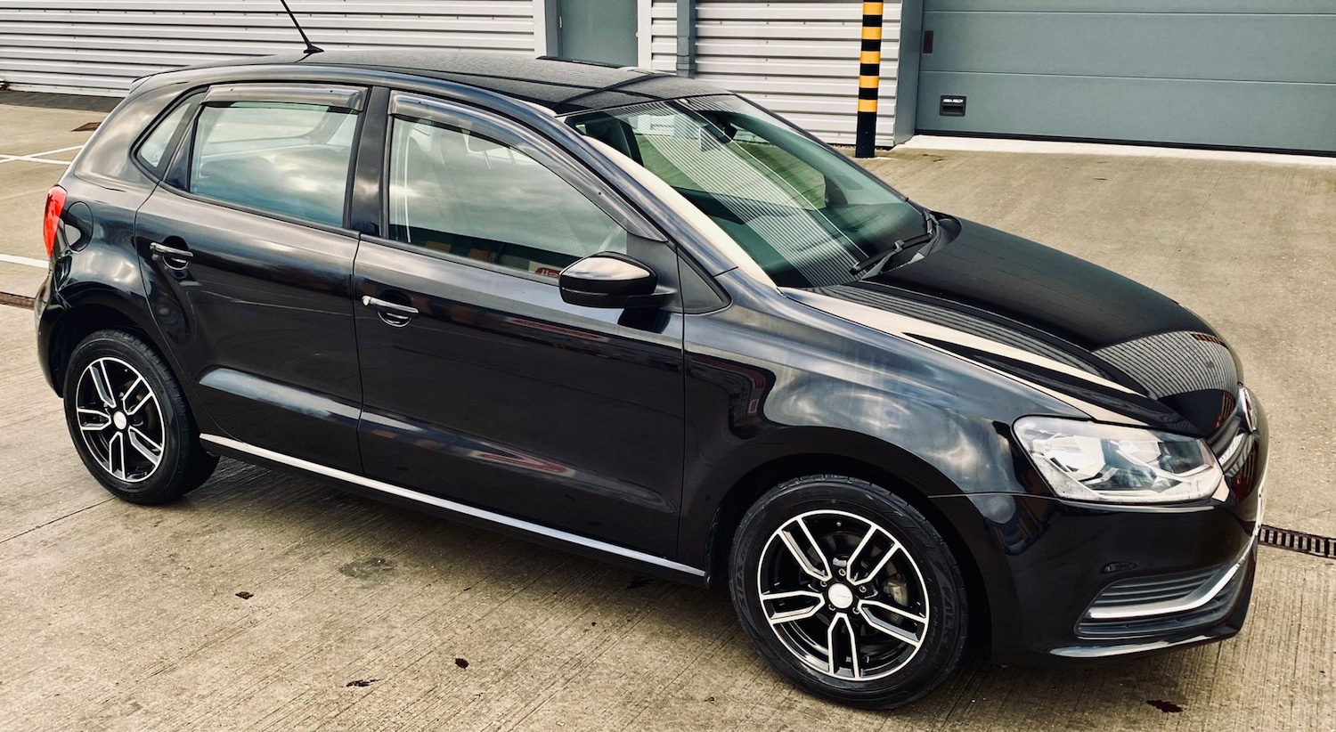 Used Volkswagen Polo 2015 for sale - 76941674: Photo 61