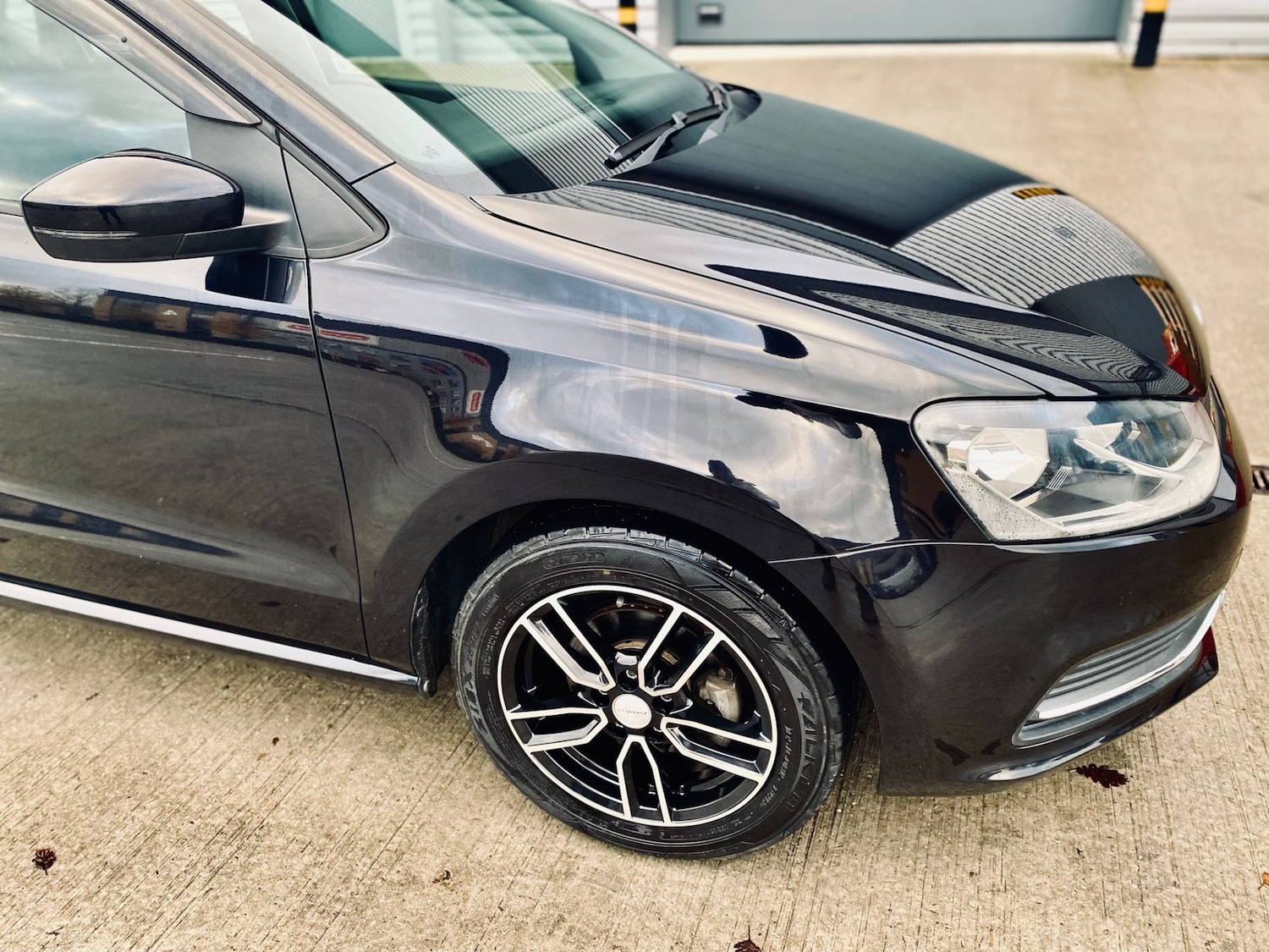 Used Volkswagen Polo 2015 for sale - 76941674: Photo 62