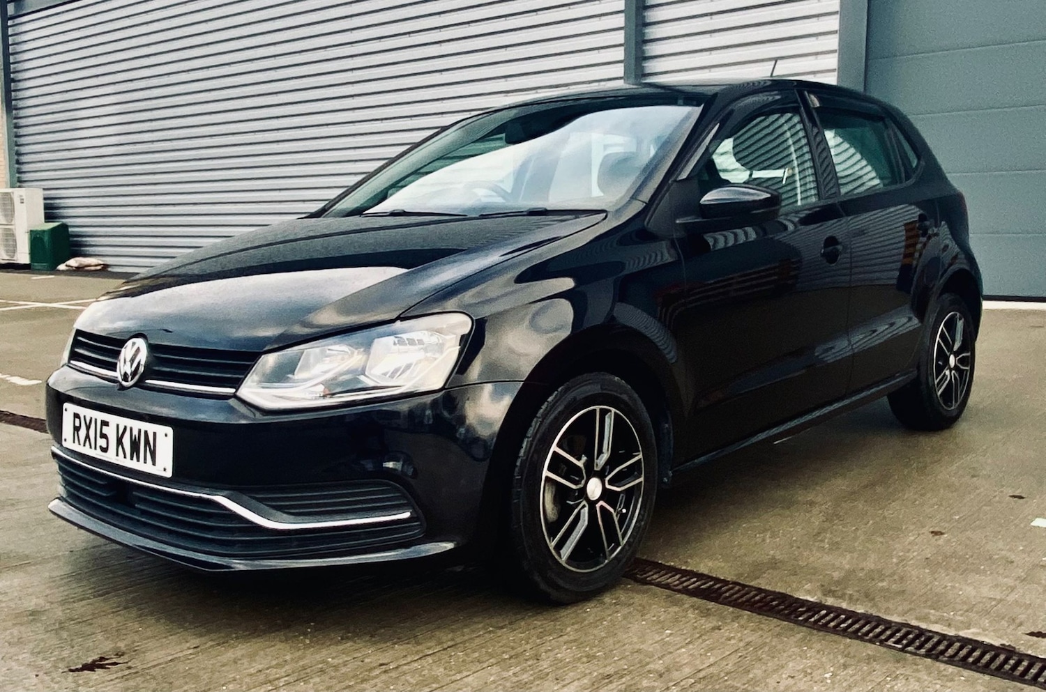 Used Volkswagen Polo 2015 for sale - 76941674: Photo 63