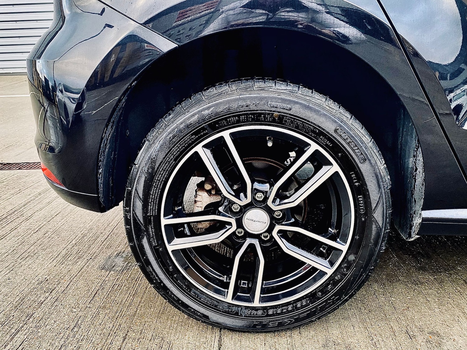 Used Volkswagen Polo 2015 for sale - 76941674: Photo 80