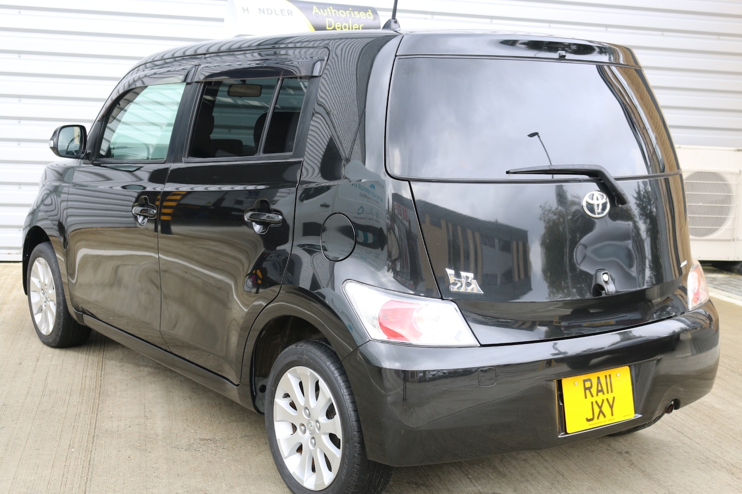 Vehicle 5