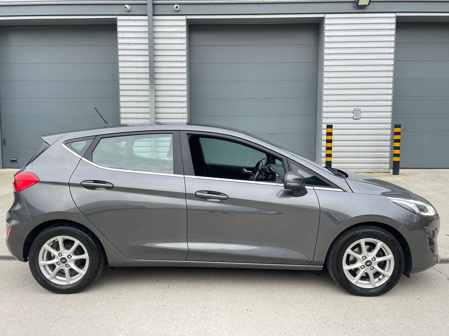 Used Ford Fiesta 2017 for sale - 77356973: Photo 3