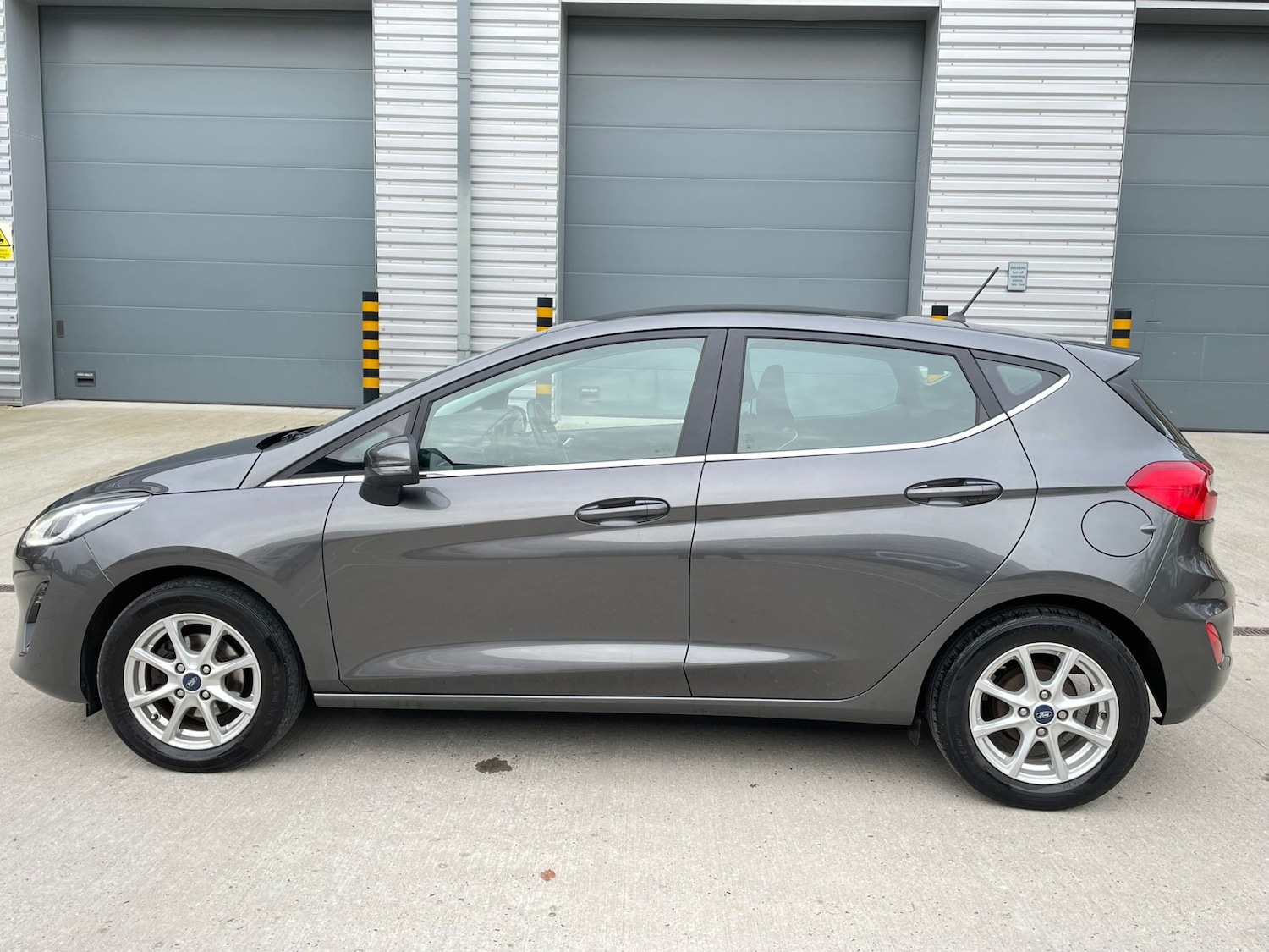 Used Ford Fiesta 2017 for sale - 77356973: Photo 9
