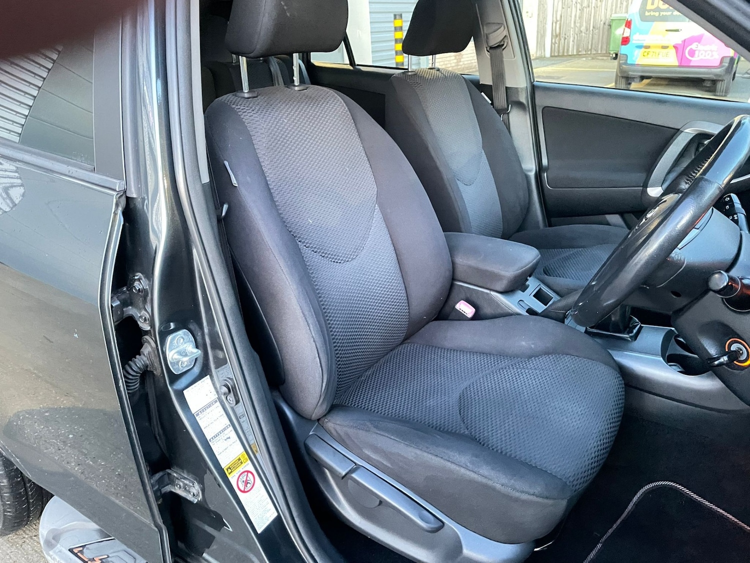 Used Toyota RAV4 2007 for sale - 76845980: Photo 13