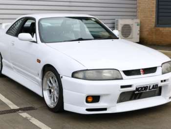 Used Nissan Skyline 1995 for sale - 74772272: Photo