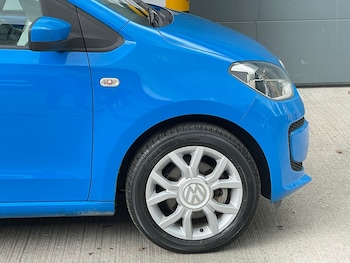 Used Volkswagen up! 2015 for sale - 78680833: Photo
