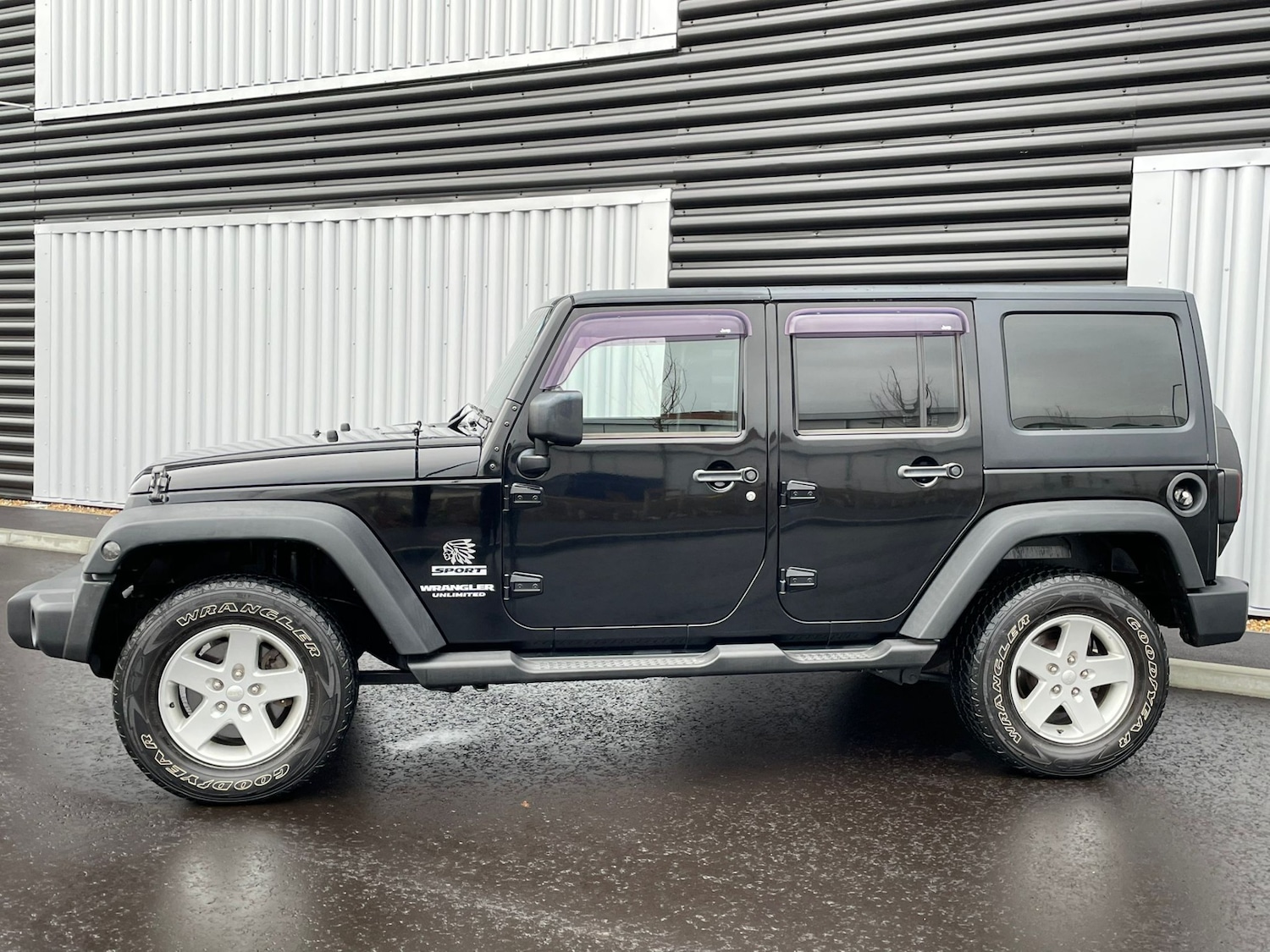Used Jeep Wrangler 2011 for sale - 77261454: Photo 4