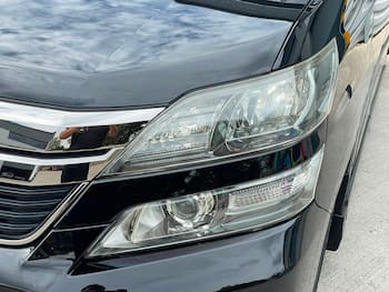 Used Toyota Vellfire 2011 for sale - 79643826: Photo