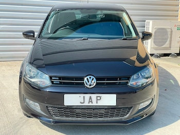 Used Volkswagen Polo 2014 for sale - 79365335: Photo