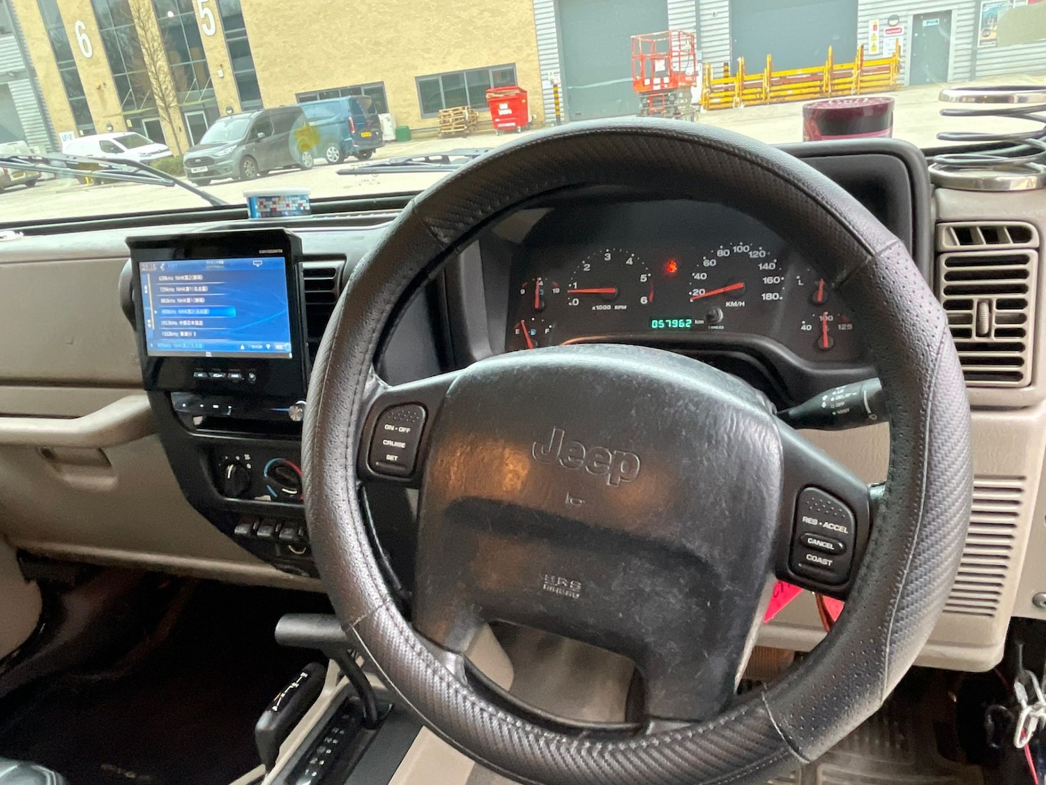 Used Jeep Wrangler 2004 for sale - 77363301: Photo 12