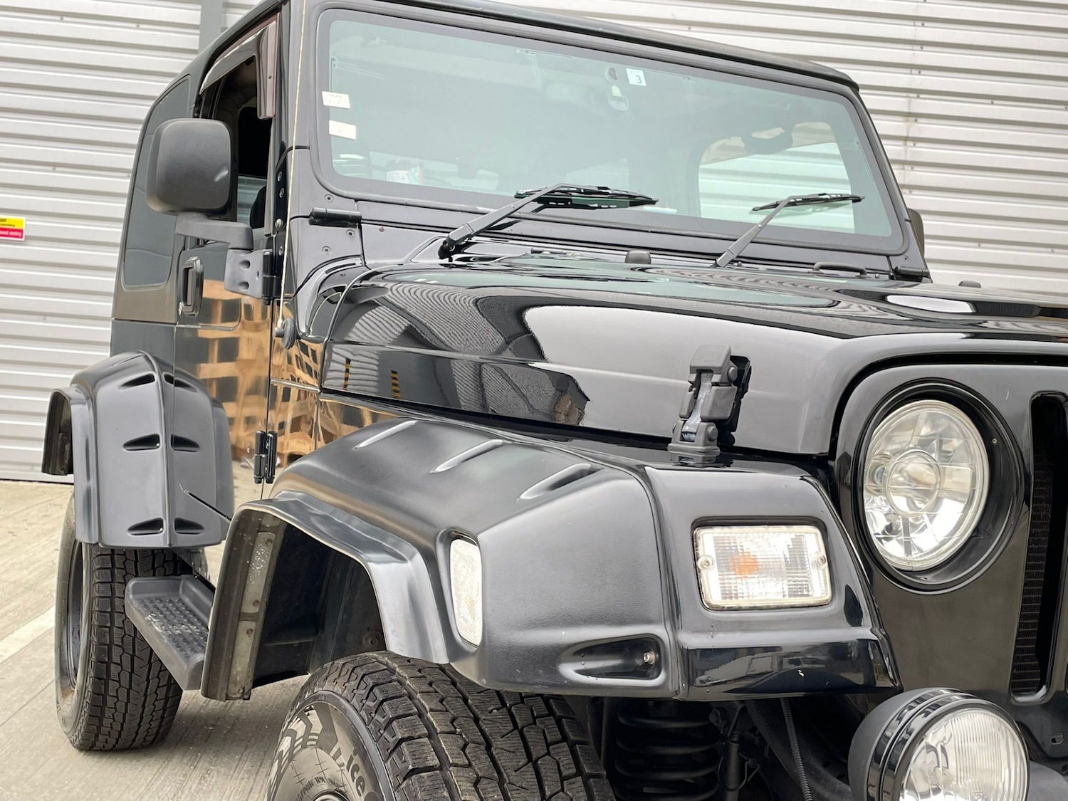 Used Jeep Wrangler 2004 for sale - 77363301: Photo 5