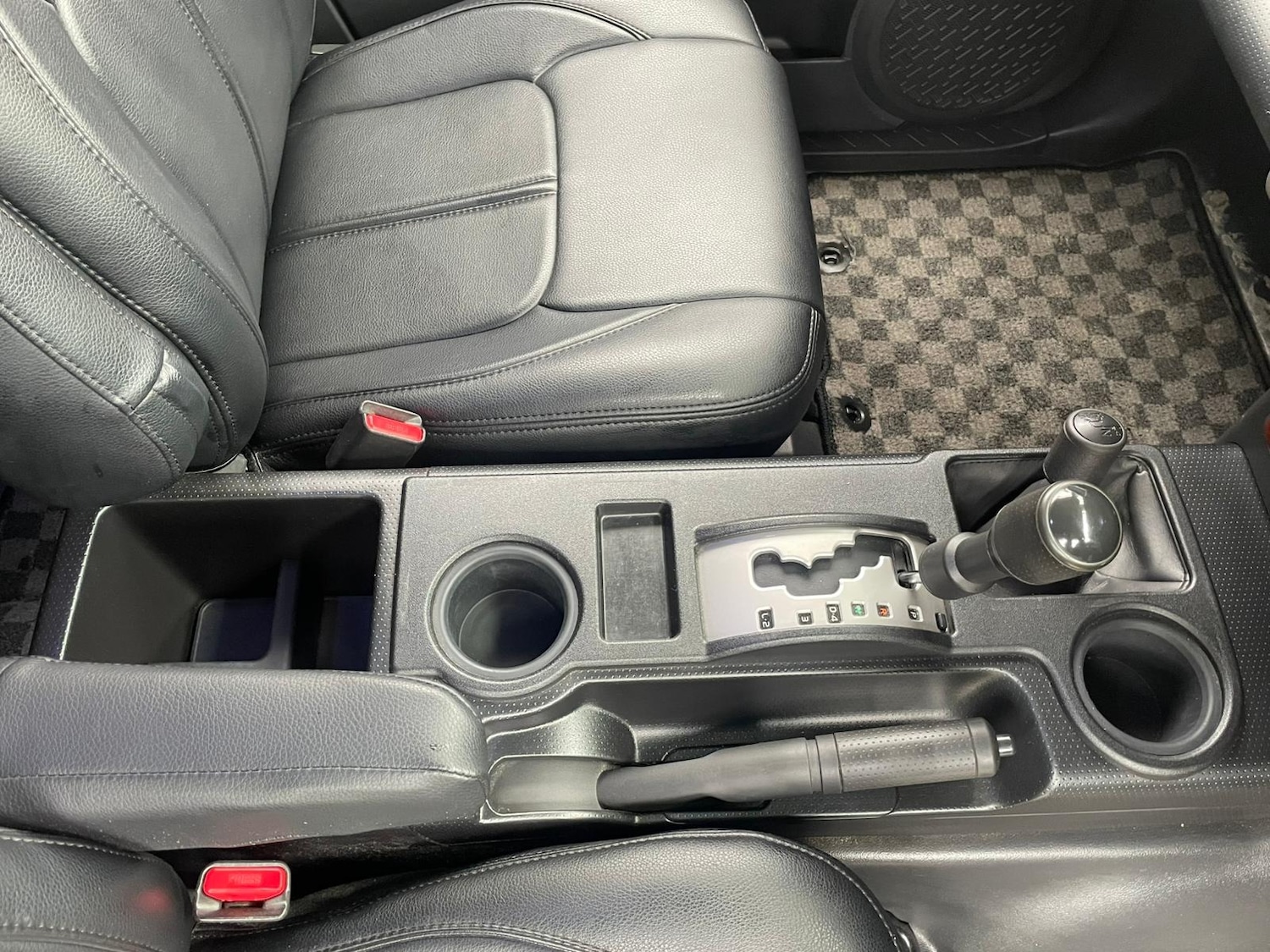 Used Toyota FJ Cruiser 2012 for sale - 76625574: Photo 16