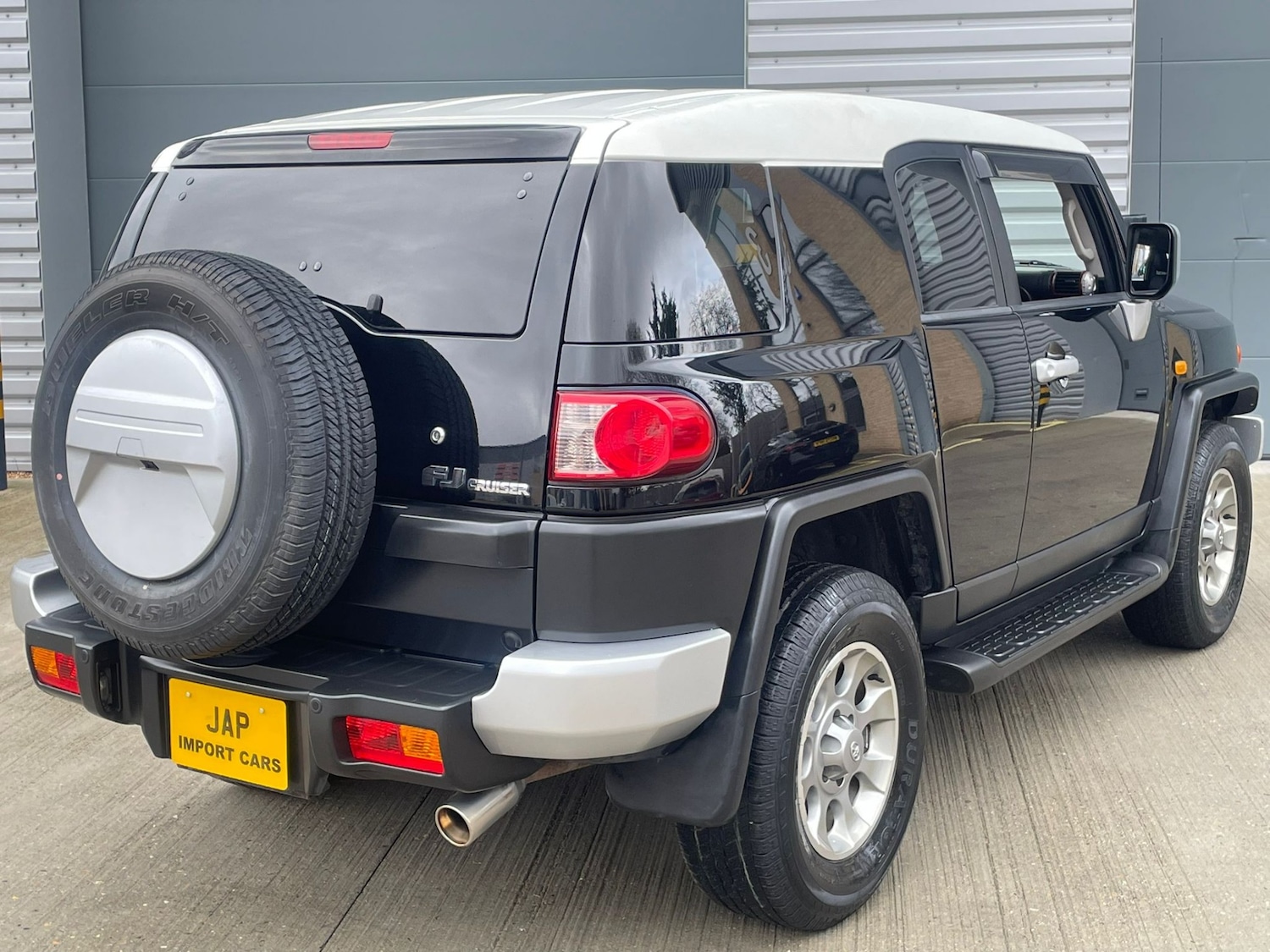 Used Toyota FJ Cruiser 2012 for sale - 76625574: Photo 4