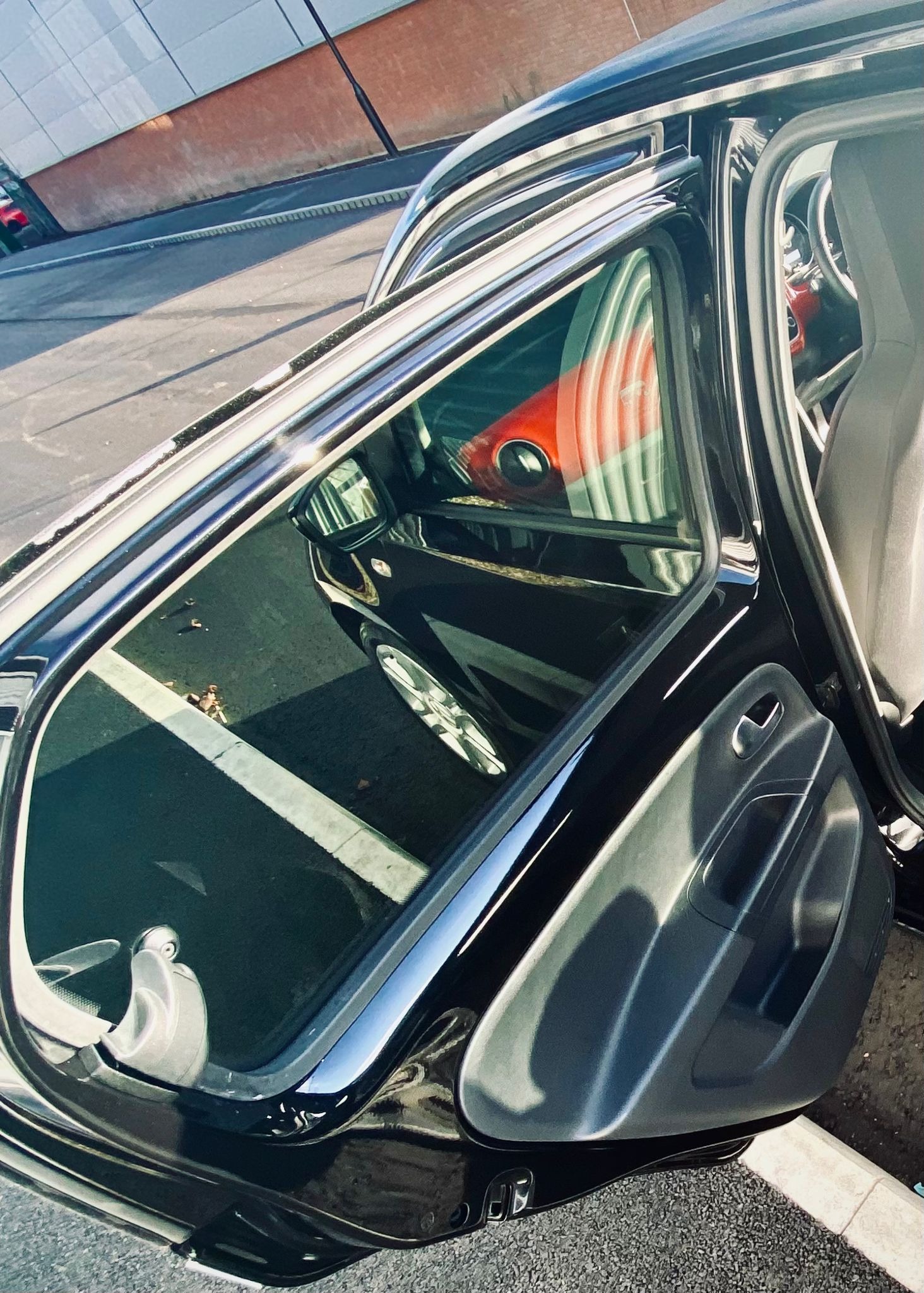 Used Volkswagen up! 2014 for sale - 76770298: Photo 19