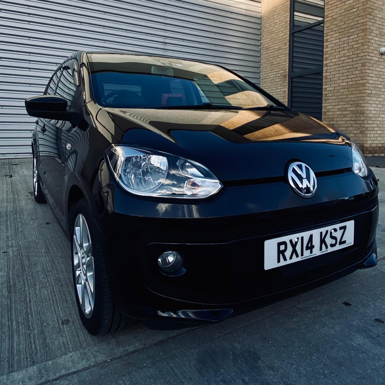 Used Volkswagen up! 2014 for sale - 76770298: Photo 23