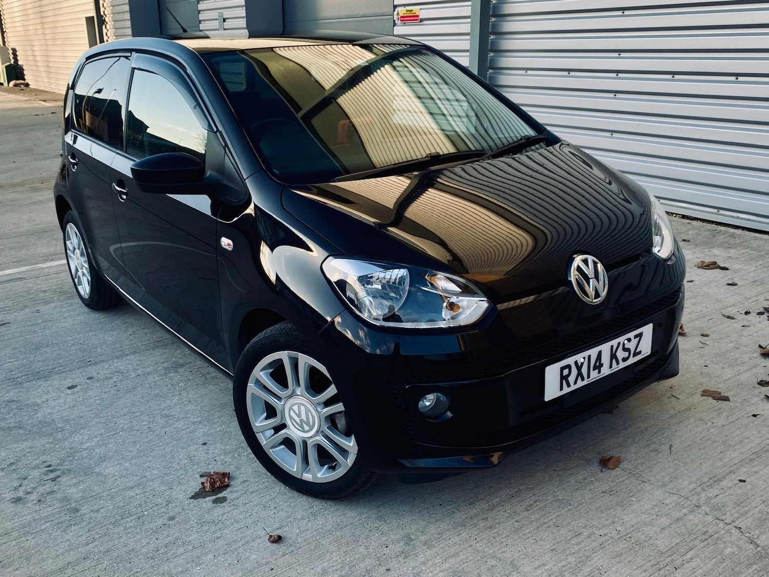 Used Volkswagen up! 2014 for sale - 76770298: Photo 35