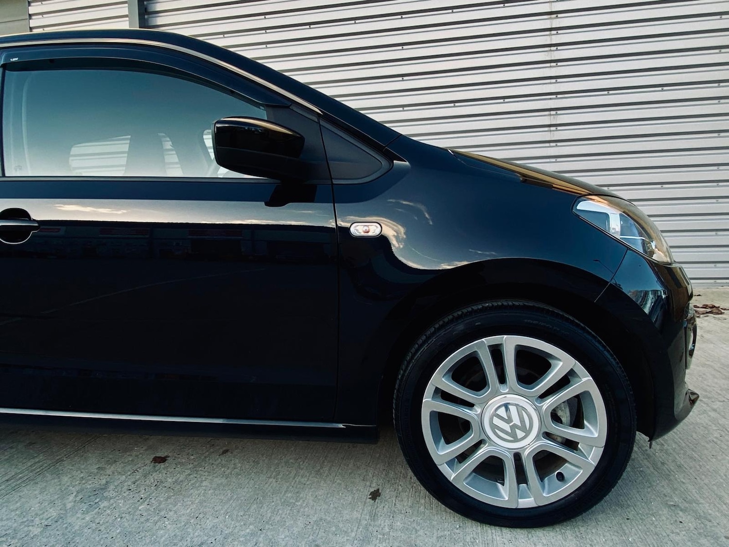 Used Volkswagen up! 2014 for sale - 76770298: Photo 43