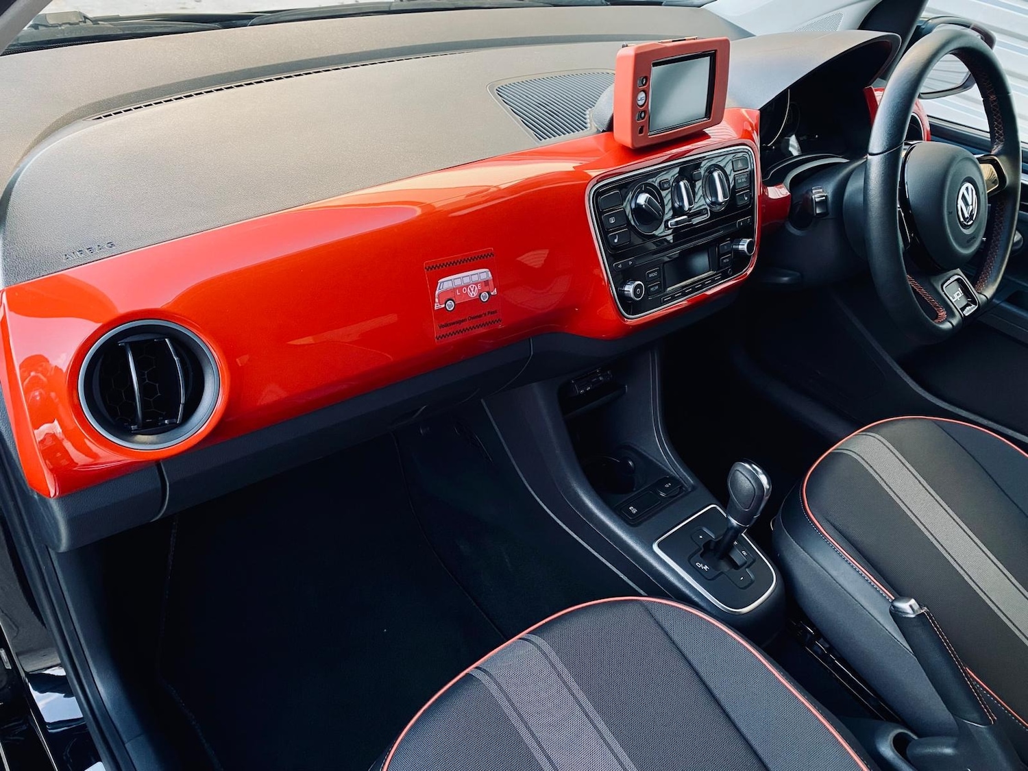 Used Volkswagen up! 2014 for sale - 76770298: Photo 65