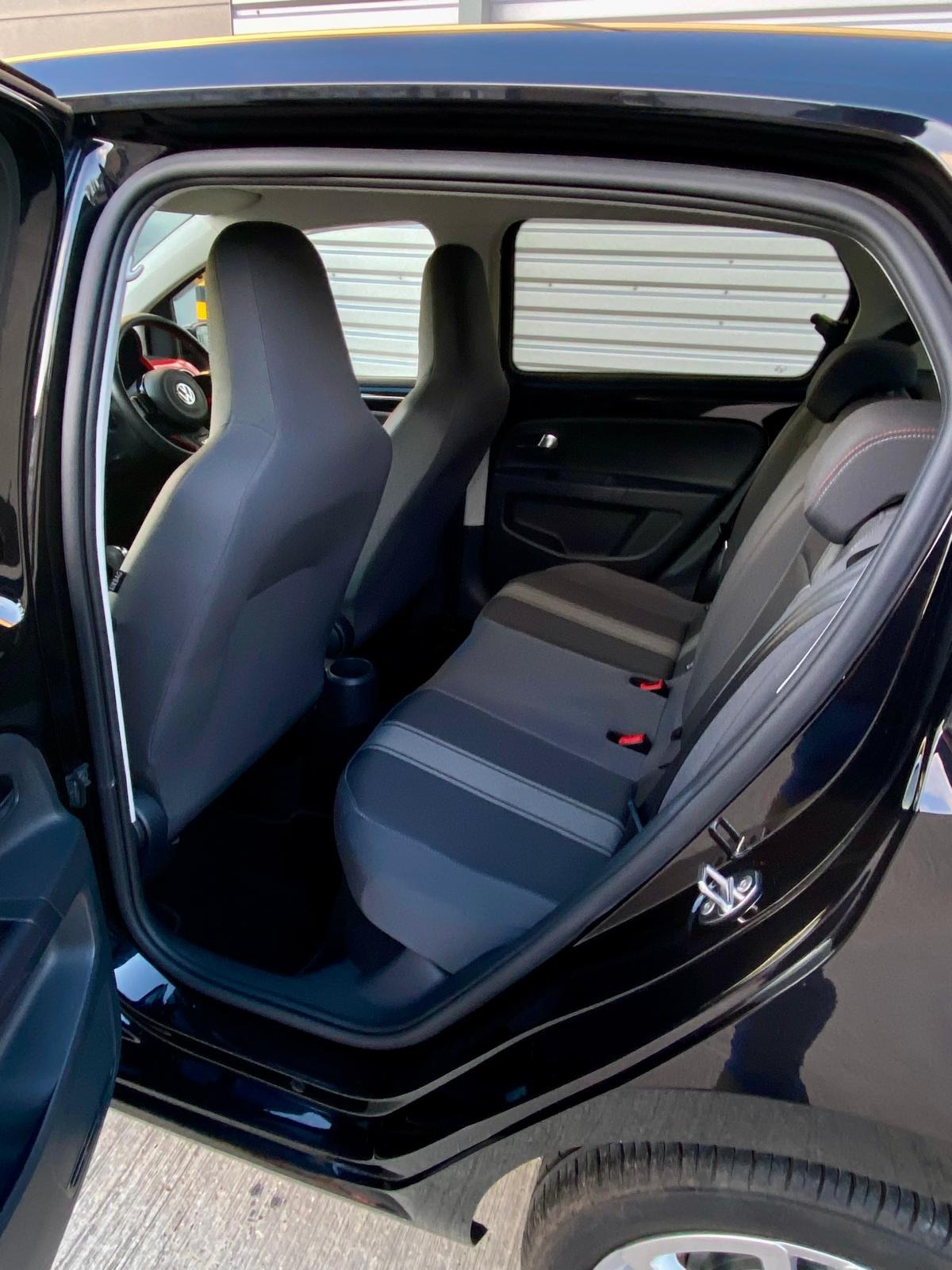 Used Volkswagen up! 2014 for sale - 76770298: Photo 76