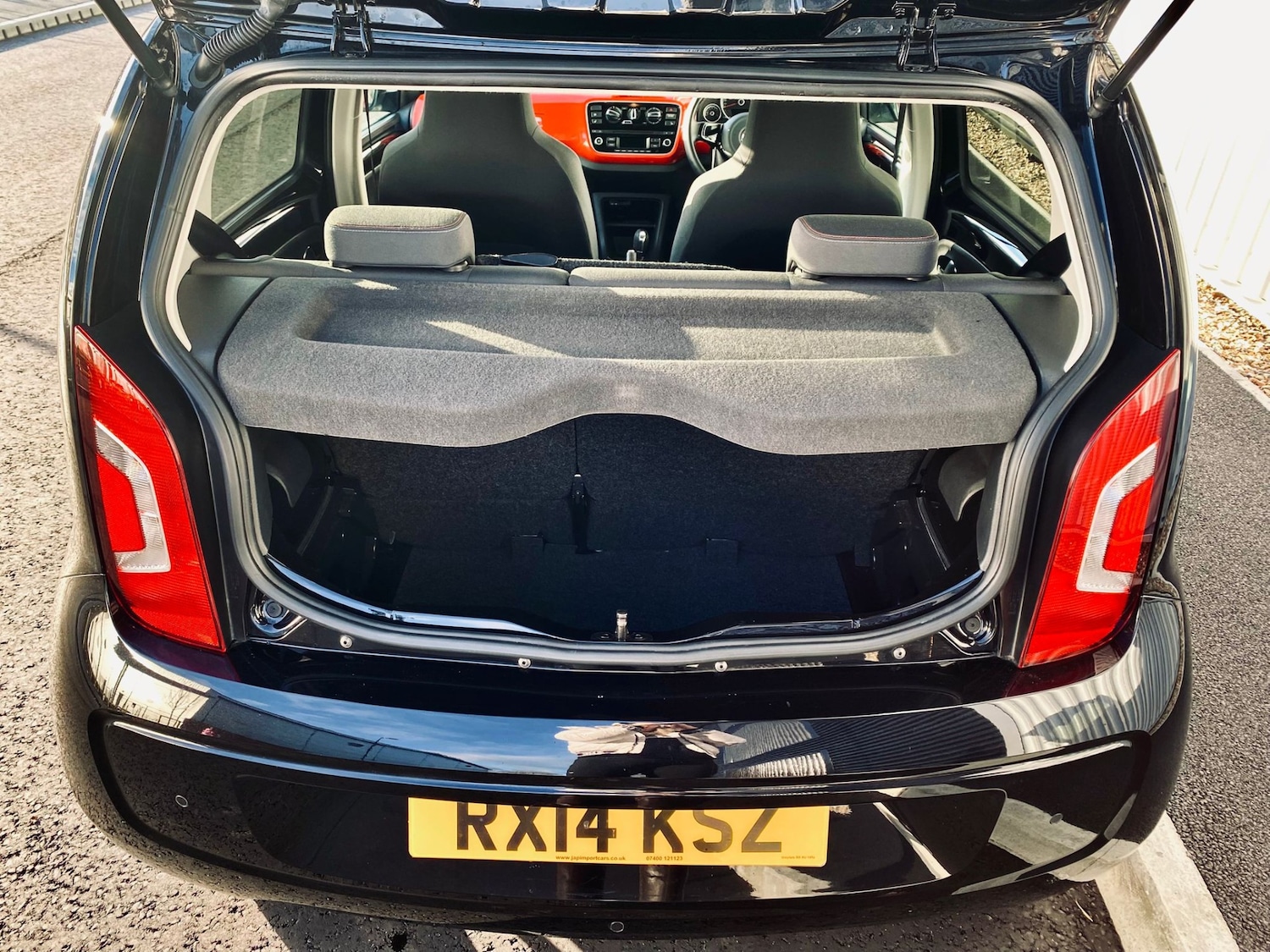 Used Volkswagen up! 2014 for sale - 76770298: Photo 8