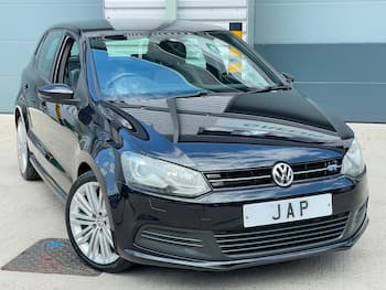 Used Volkswagen Polo 2014 for sale - 79774075: Photo