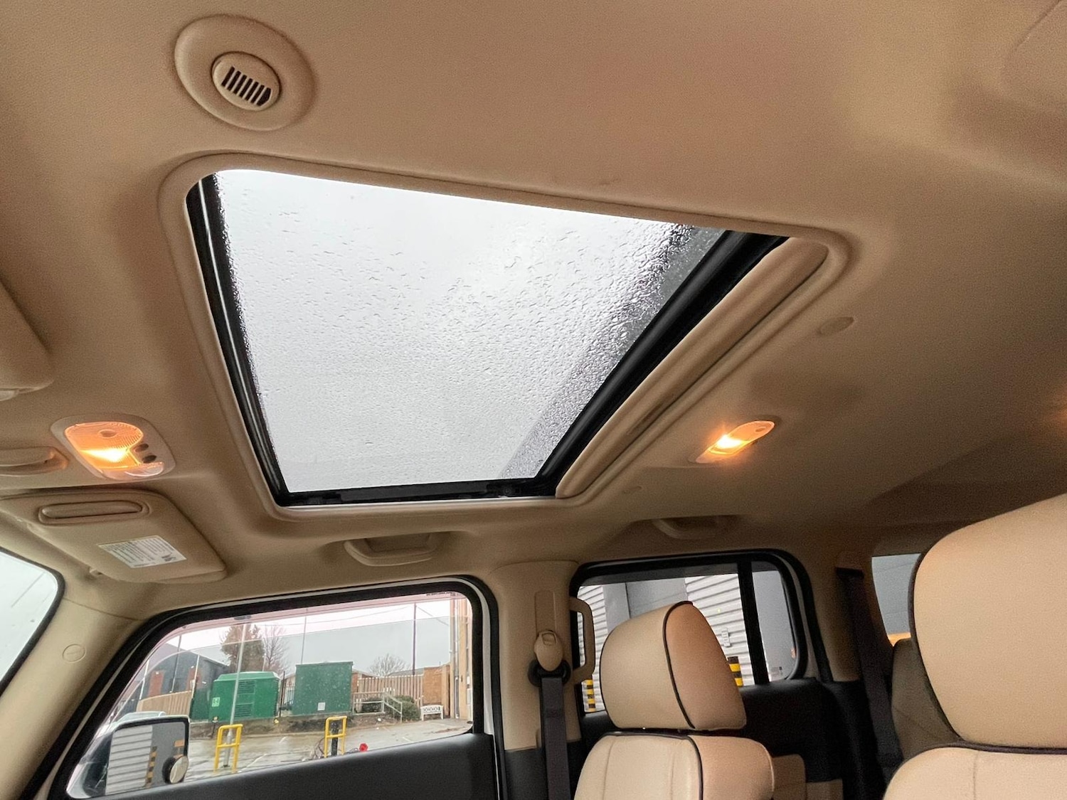 Used Hummer H3 2012 for sale - 76669231: Photo 14