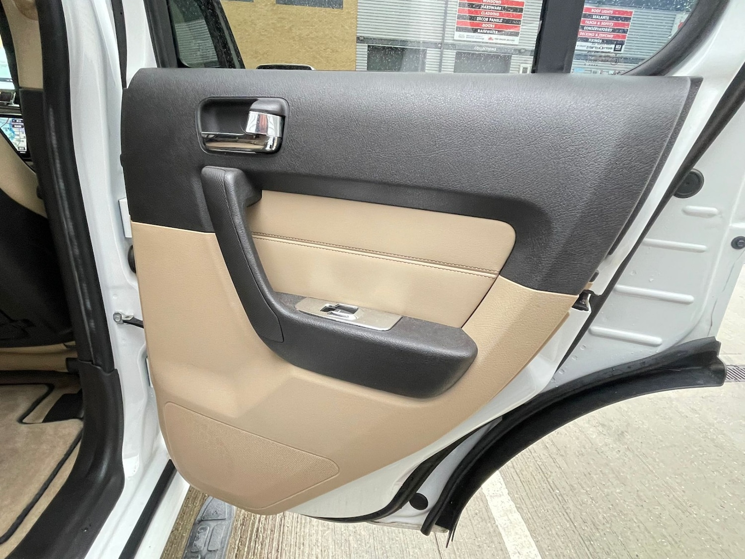 Used Hummer H3 2012 for sale - 76669231: Photo 20