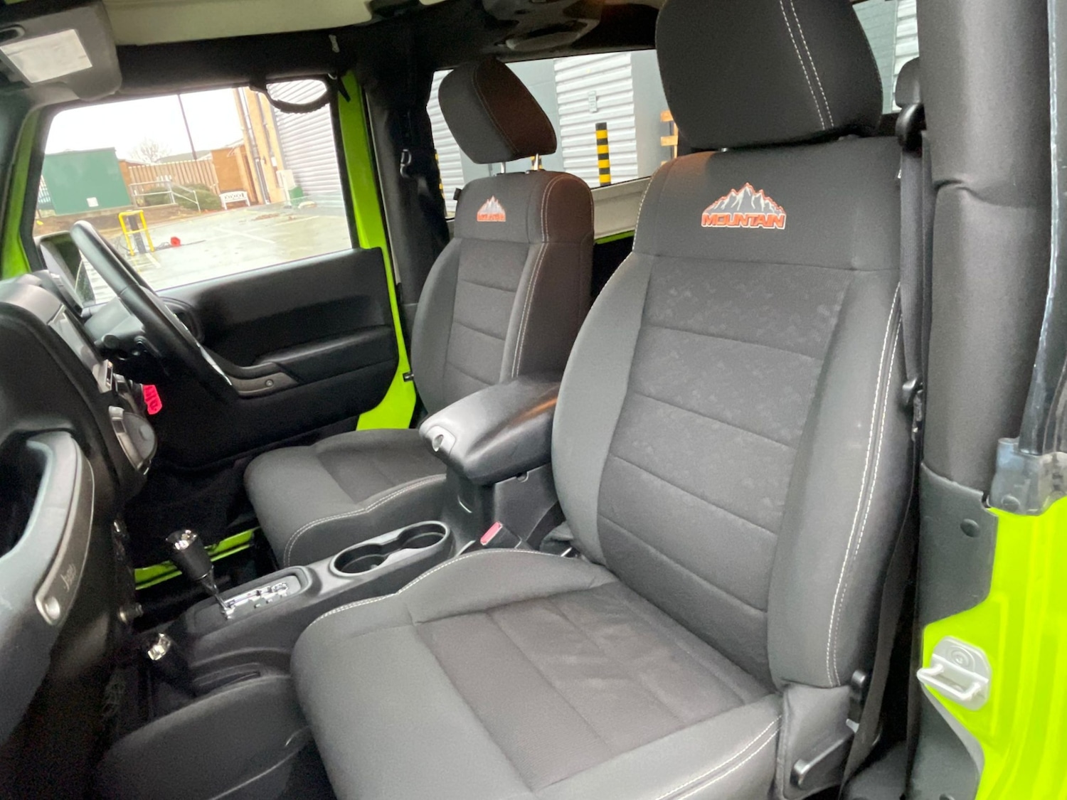 Used Jeep Wrangler 2012 for sale - 76669444: Photo 15