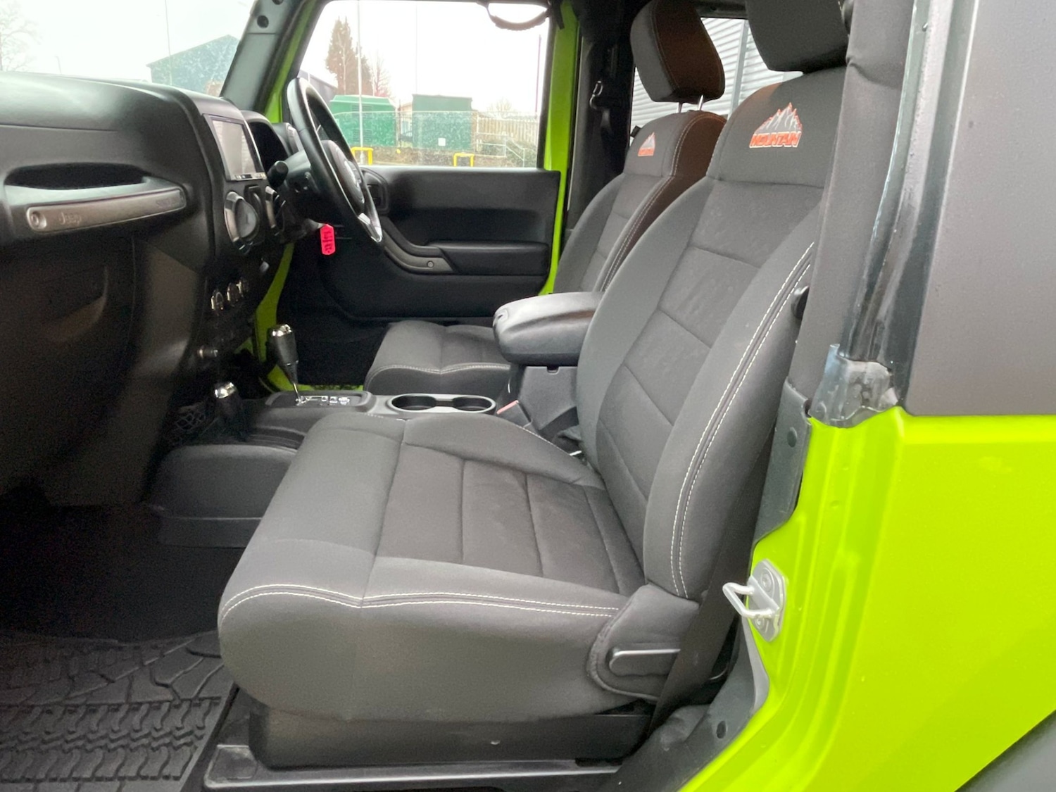 Used Jeep Wrangler 2012 for sale - 76669444: Photo 16