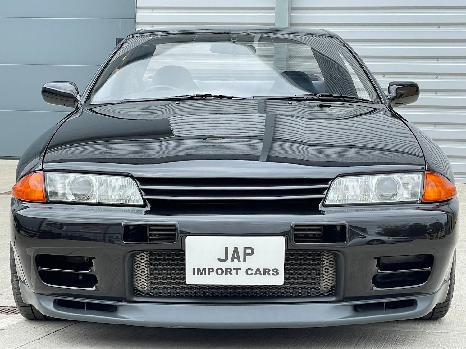 Used Nissan Skyline 1993 for sale - 77234604: Photo 2