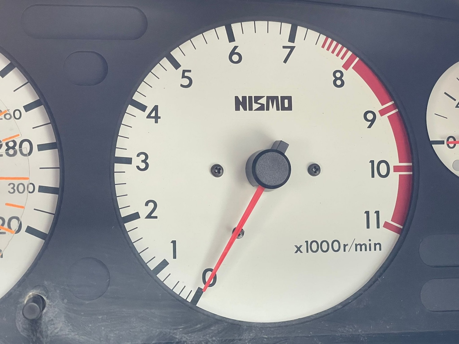 Used Nissan Skyline 1993 for sale - 77234604: Photo 6