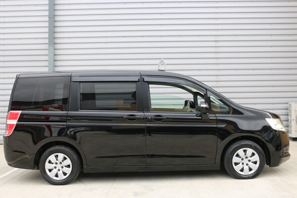 Used Honda Stepwagon 2012 for sale - 73782366: Photo 7