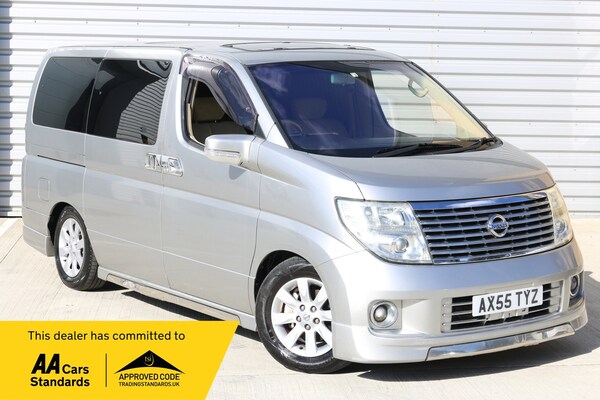 Used Nissan Elgrand 2006 for sale - 73782853: Photo 1