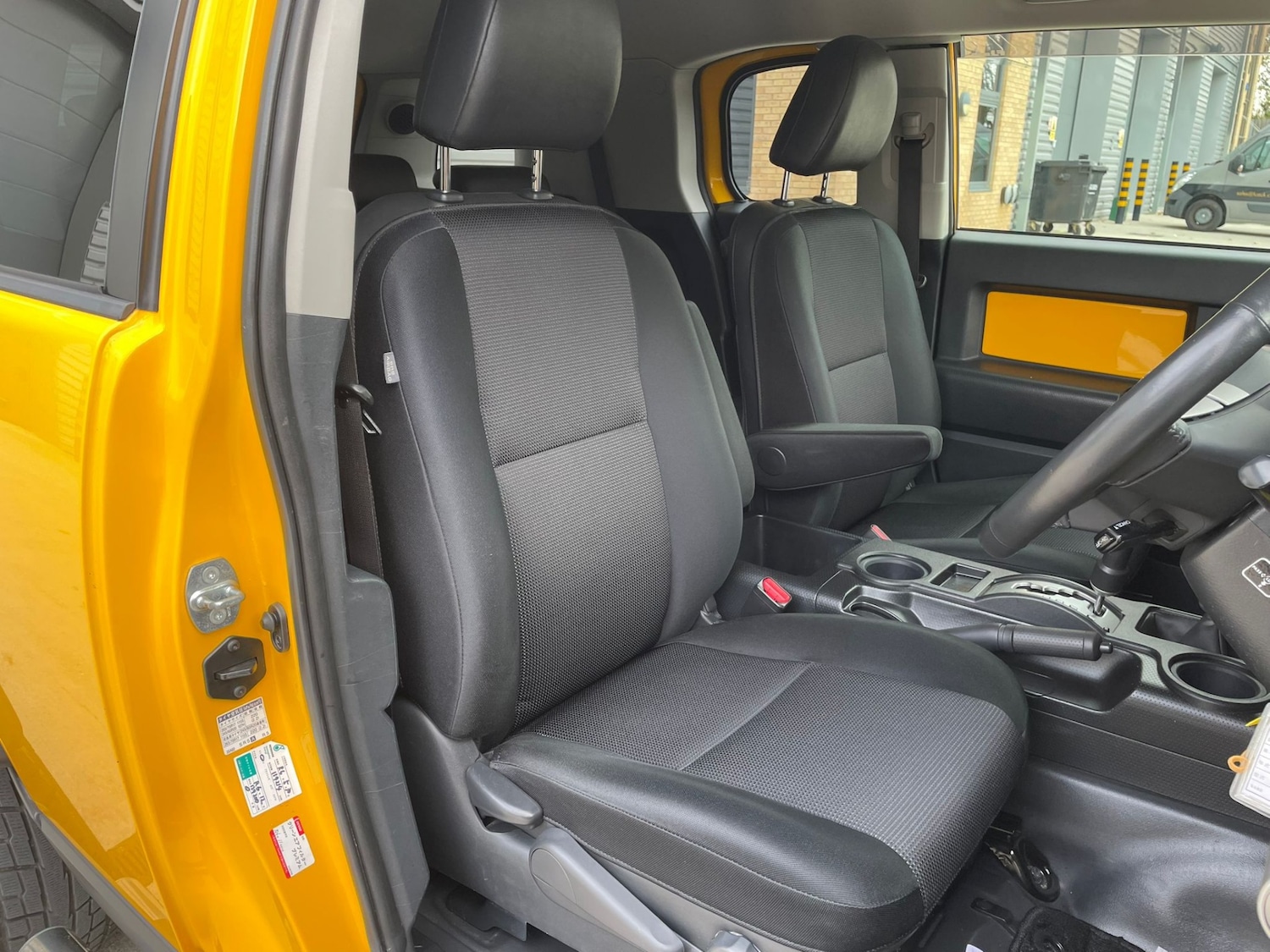 Used Toyota FJ Cruiser 2011 for sale - 76273077: Photo 14