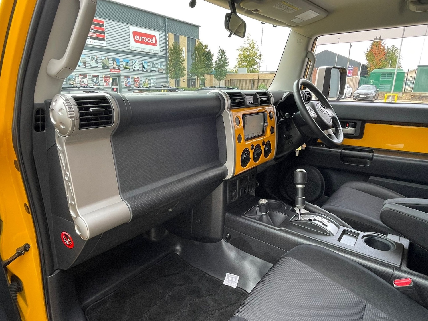 Used Toyota FJ Cruiser 2011 for sale - 76273077: Photo 23