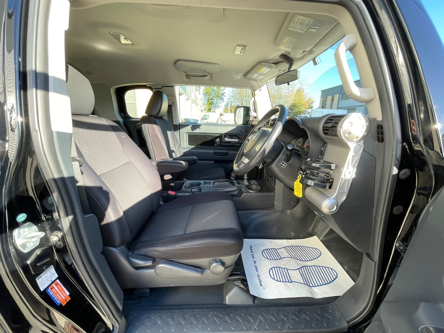 Used Toyota FJ Cruiser 2014 for sale - 76196429: Photo 8