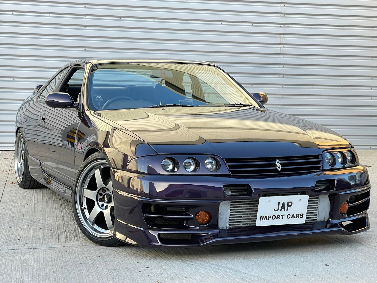Used Nissan Skyline 1995 for sale - 76626800: Photo 1