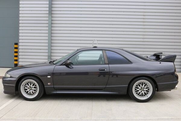 Used Nissan Skyline 1995 for sale - 74770771: Photo 9