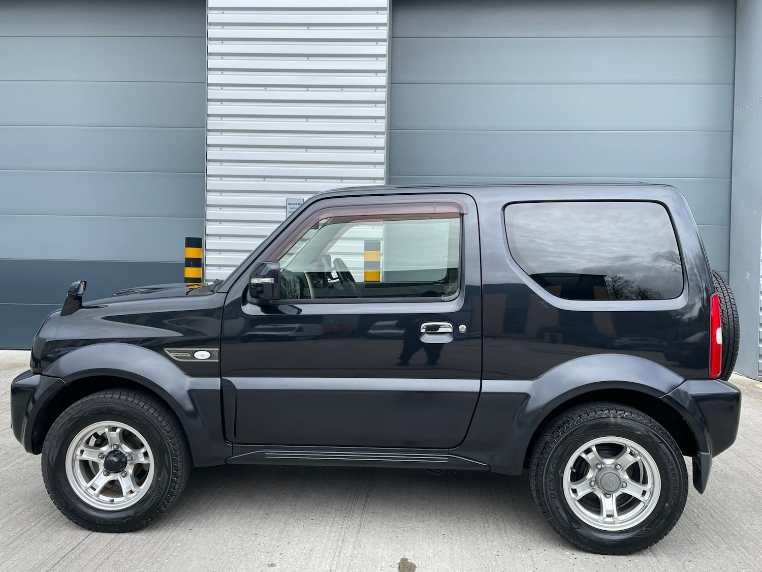 Used Suzuki Jimny 2015 for sale - 77984964: Photo 7