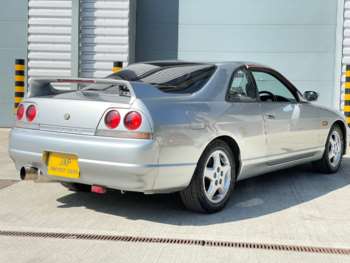 Used Nissan Skyline 1998 for sale - 74568950: Photo